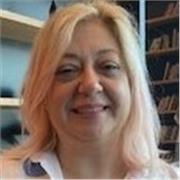 English tutor providing lessons to children and adult of all ages